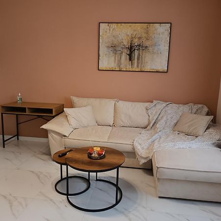 Aegean Suites 克拉默特 外观 照片