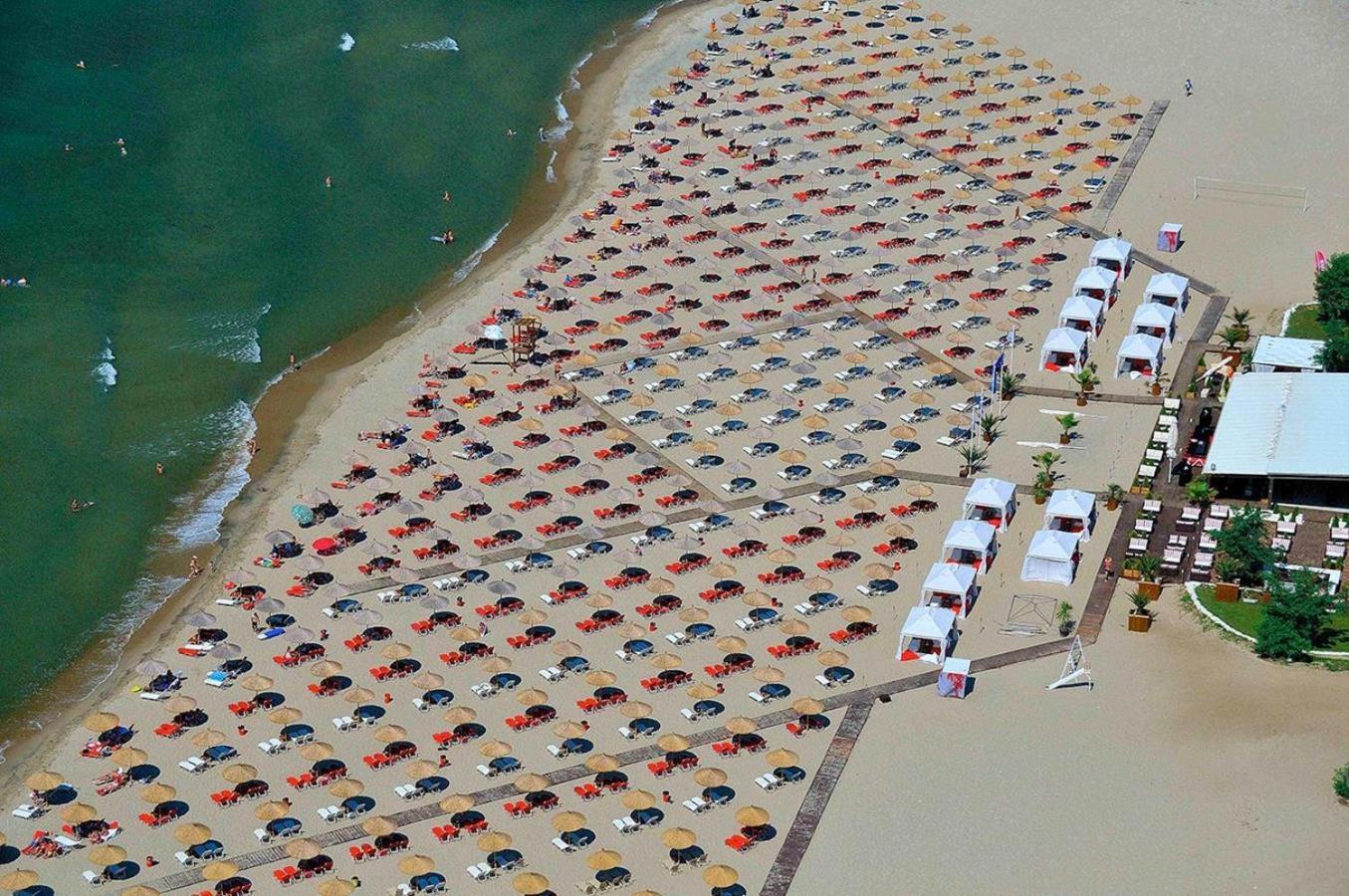 Aegean Suites 克拉默特 外观 照片